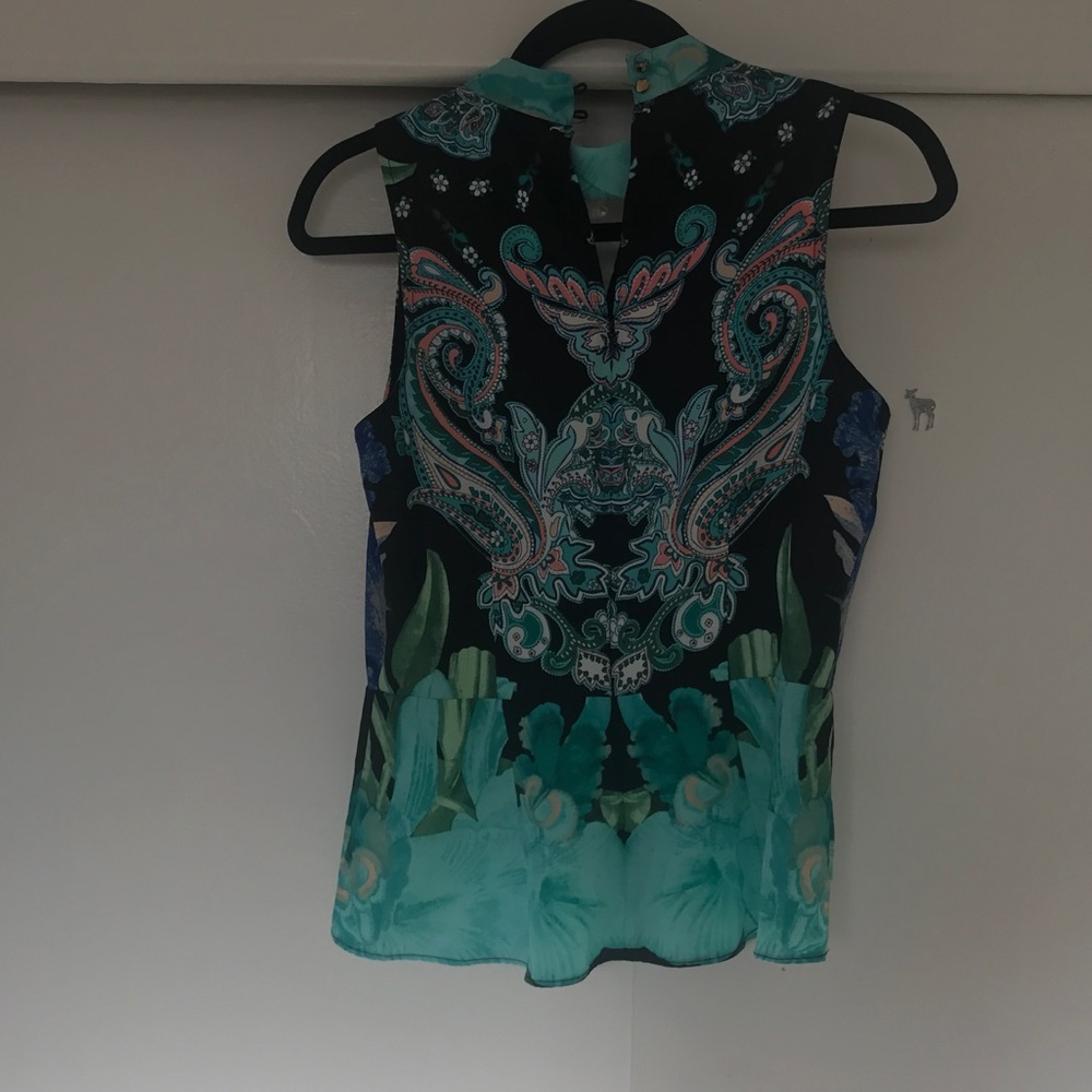Tank top - Picture 2 of 2